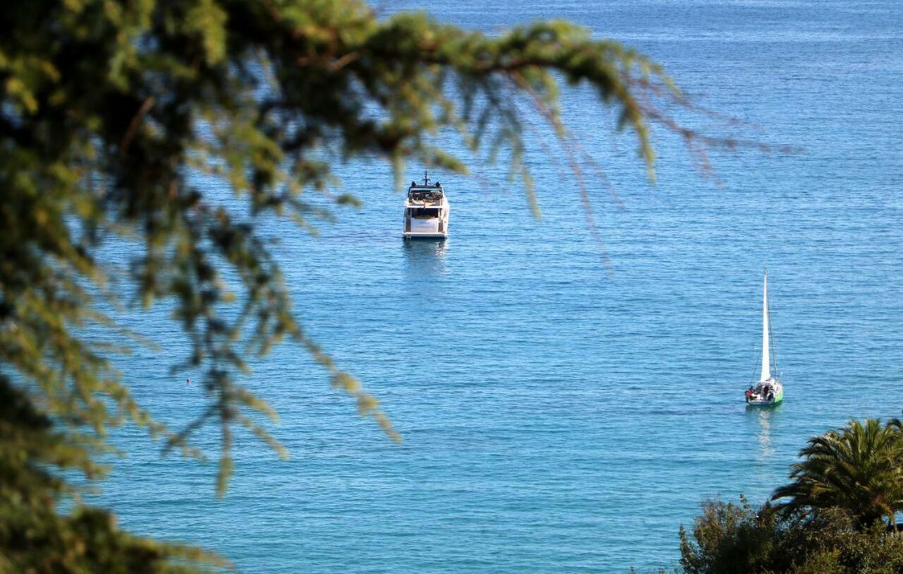 Vila Agriturismo Un Mare Di Fiori Ventimiglia Exteriér fotografie